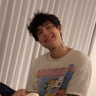 jaydamandy's profile picture. i really hope i die first jxdn.‹3