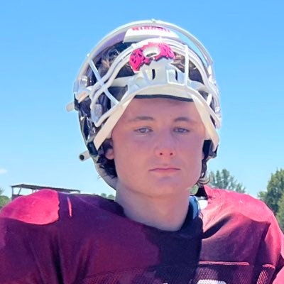 Name : Trentyn Sisson School : Maud,TX HS C/O 2024 Position : OLB/TE Height : 6’3” Weight : 200lbs GPA : 3.26 Hudl: https://t.co/4RSGF9Qtbo