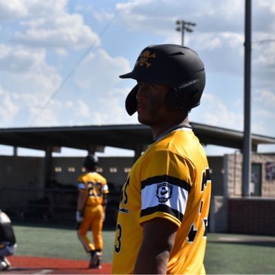 2024 | 3b/OF | 6’3 210lbs | L/R | 6.9 60yd |4.4 GPA | LIU Baseball Commit | Co/Fl | James.f.Carter.jfc@gmail.com