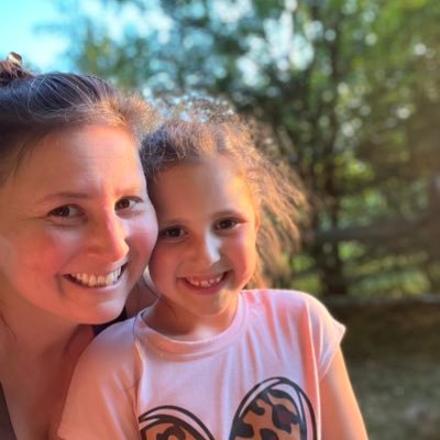 sjoyce27's profile picture. 