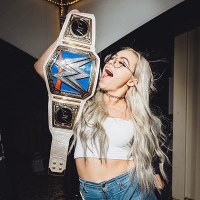 SmackDown Women’s Champion | Parody Account | Watch me 👅 | Married to @ObLiVionstormy 💖🖤💍