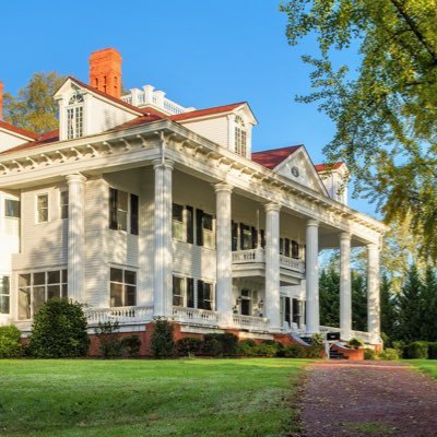 TheTwelveOaks's profile picture. Luxury Bed & Breakfast | Named Top 10 Inns in USA | Built in 1836 | Gone with the Wind | Vampire Diaries | “Come be inspired”