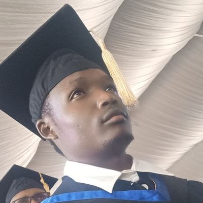 cosmaskipla's profile picture. Story seeker ✨ | Book & movie lover 📚🎬 | Romance to sci-fi, I love a good twist 💫 | Exploring cities, nature, food & culture 🌍🍜 | Living life one plot twis