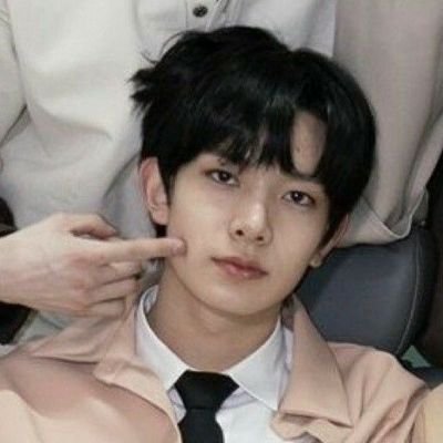 safe place ; @BTS_twt & @ENHYPEN
honey, always remember that your feelings are valid and iloveyou. 🤍 backup account ni @95kthhhh