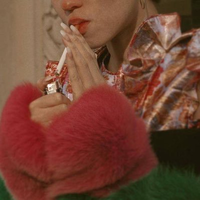 budongqiangwei's profile picture. 三穴已開的淫蕩母犬，喜歡被包養圈養調教💗