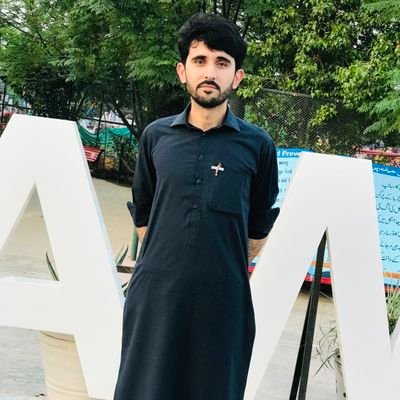 Ex UCBIAN | Student of English Literature and Law . #Peace #Love #Politics #IslamIsOurFaith #Philosophy #Culture #Edu
(I am born to express,not to impress)