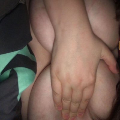 Just a girl who had a breast reduction looking to pay for the rest of this breat reduction surgery with selling pics of my new and old boobs