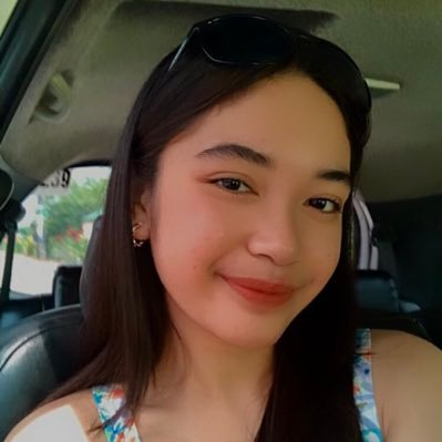 _athenaanicole's profile picture. she/her • ig: _athenaanicole