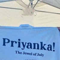 priyanka(@memikkygal) 's Twitter Profile Photo