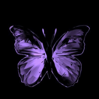 Mela_135121's profile picture. 