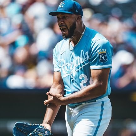 CharlesWiggs1's profile picture. Here mostly for sports. Packers, Royals, aggressive skating and Hawkeye fan.