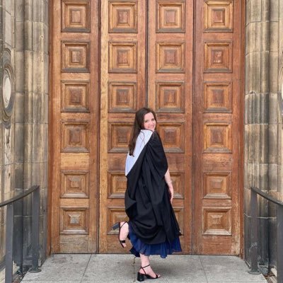 MA(Hons) Classics @ Uni of Edinburgh 2020🎓 OCR A-Level Classical Civilisation teacher in West Yorkshire ✨ she/her 🌈 no memes are my own.