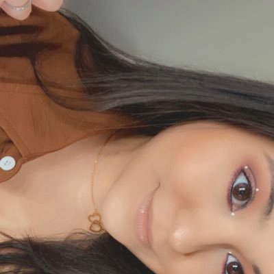 JudithAnnn's profile picture. Well, we're doomed.✌🏻