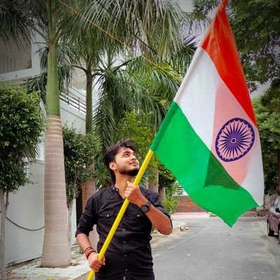 OmkarBiru's profile picture. #Abnormally_normal ! 😉