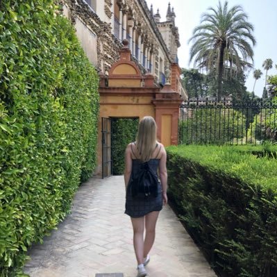 2ic & KS4 Coordinator in a North London Mathematics department ⭐️ Married to my wonderful husband 💍. All things F1 🏁🏎️