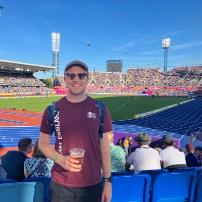 AndyRobertson93's profile picture. Second best full back named Andrew Robertson https://t.co/gxG5uq1LOl…