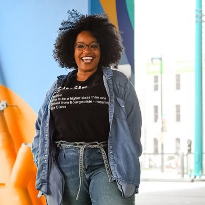 momwithtips's profile picture. Momhood + Lifestyle Blogger 📍NC📍🙏🏽Christian🙏🏽 💍Wife |👨‍👩‍👦‍👦Mother| Pet Mom 🐶 All things #mom, #wife, #christian, #Thehinds