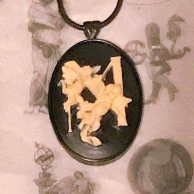 LUNA SEA SLAVE箱推し、XJAPAN、DIR EN GREY、sukekiyo⛩️、プチブラ、ラルク、多趣味でオサム、(・x・) 、パペットスンスン、⭐️🌈は✈️から刀剣乱舞とブリアナちゃんにちいかわ🌰推し。TOY、ソフビ初心者、名古屋っ子東京在住ぴよりん🐣お酒🍺🍷🍶&食いしん坊😋