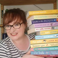 Aoife 💚📚(@PrettyPPD) 's Twitter Profile Photo