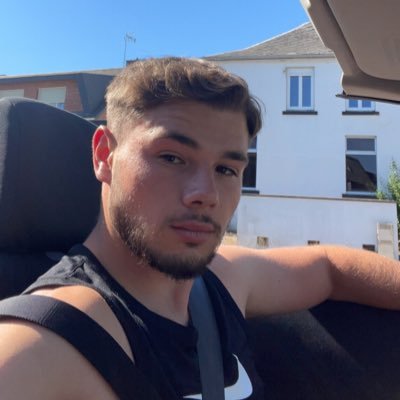 ig: l0uu_crn qlf🌎 j’men blc , enft c’est ça la vérité 🫀 🇮🇹