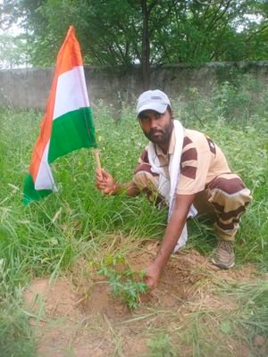 Self Employed and member of Shah Satnaam Ji Green S Welfare Force Wing.DSS