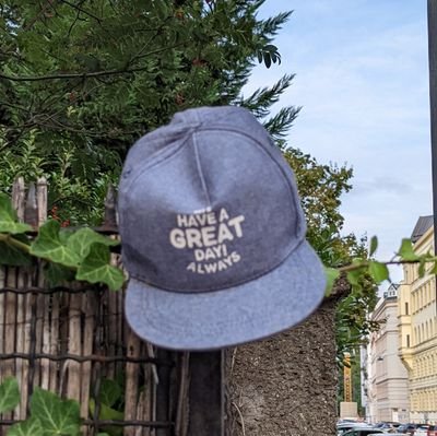 Dzobash's profile picture. Politički zgrožen