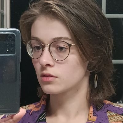 Another aggressive They/Them, 22yo, FR/EN, and mostly dumb.