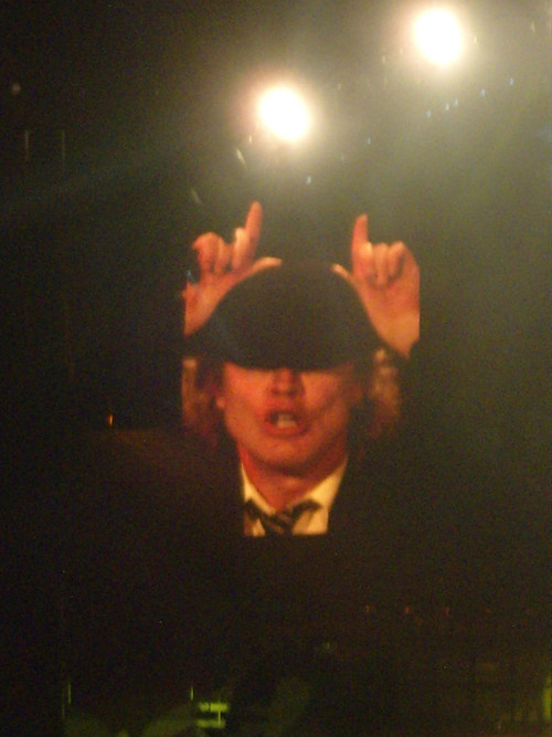 slbohola2006's profile picture. 