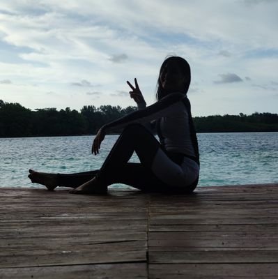 prmdnr's profile picture. coexist