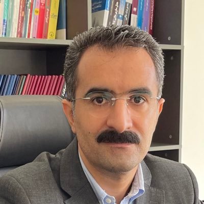GhaderMasoumi's profile picture. نزدیک دو دهه است که دارم تو بازار سرمایه یاد می‌گیرم.