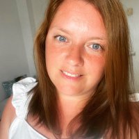 Naomi B🧢🌼 (@naomiefc) Twitter profile photo