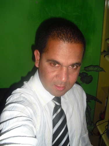 marcelo2112009's profile picture. mire na lua.mesmo que voce erre caira entre as estrelas.......