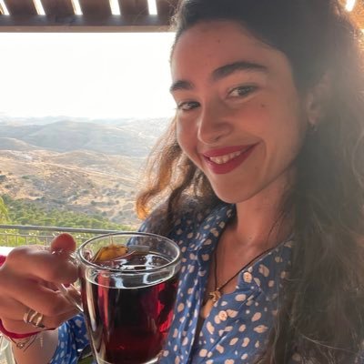 JayJooj's profile picture. :D To travel would be an awfully big adventure