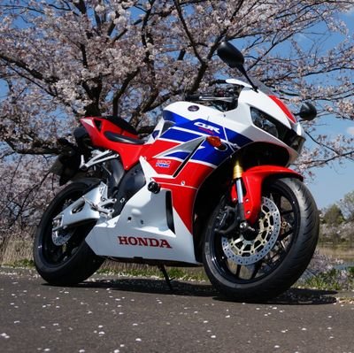 CBR600RR(13)、GN125-2F(15)、
FIT RS(07)→CR-Z(10)→CIVIC TYPE R(17)→CIVIC TYPE R(20)→CIVIC TYPE R(22)、STEP WGN(22)、

自由にいきます。