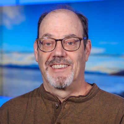 Investigative Exec. Producer for Alaska's News Source, @aknewsnow https://t.co/LzxTbZbpEZ Also, co-host of Alaska's Political Pipeline podcast
