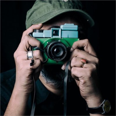 Photographer | Visual Artist | Author: Darwāzé | Co-Founder: https://t.co/wrm6OwKWjP | Floydian | Based out of New Delhi,India | RT/♥️ ≠ endorsements