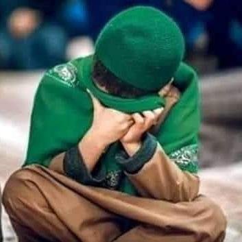 Mohamed38352937's profile picture. س / أرهقتني الدنيا يا شيخي ، و لم  أعد احتمل 💔ج/و ما بالك بالدنيا يا بني  فنحن هُنا عابري سبيل فقط اجعل الآخرة همك و اعلم بأن لك بكل إبتلاء أجر عظيم