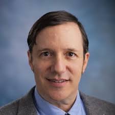 theodorecbauer's profile picture. Not just a normal nerd, I'm talking Sheldon Cooper-wise 🤓. Astrophysicist 📟