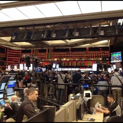 GioBart4's profile picture. Scratch and Windows. Scrapin ain’t easy.