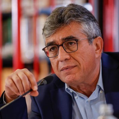 Giornalista e saggista. Direttore artistico Bifest