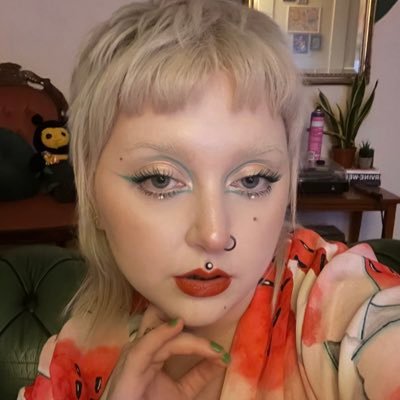 student/artist/neurodivergent/slinger of vintage garms. 25 / ncl/leeds