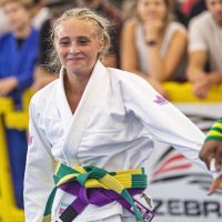 Izabella Frezzo (@izabellafrezzo) 's Twitter Profile