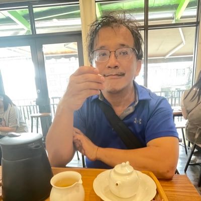 likn0906's profile picture. 北漂竹科的臺南人：從當初嚮往所謂竹科新貴的生活，到目前只拜託每月月會不要新跪，喜愛日本自由行的旅行人，超齡的大叔好像還真沒行情。新竹/48/160/69