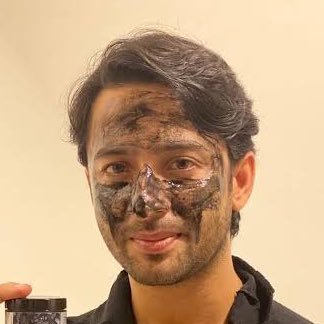 Primarily on Twitter for Shaheer:follower fan believer 😌Masterclass 💻Traveller 💗 Lenses Prone 📹 Art Critic 📀 #SaveThePlanet 🌿🌍