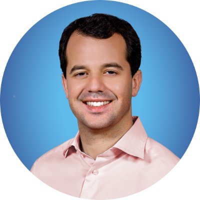 Carioca, pai do Marco Antônio e da Catarina
Candidato a Deputado Federal
Presidente do MDB - Rio de Janeiro