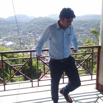 Chandan68268030's profile picture. A common man with hard knowledge.😀