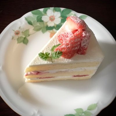 momi93892311's profile picture. とても気まぐれにつぶやきます
いろいろな沼にはまっては動けなくなってたり・・・🔰
好きなものには、のめり込むタイプ。

禍福は糾える縄の如し

momi means "pearl" in Hawaiian.

香水沼の民
自分の機嫌は自分でとる

「覗き込んだ水たまり」踏みつけ沼に片足つかっている🩵