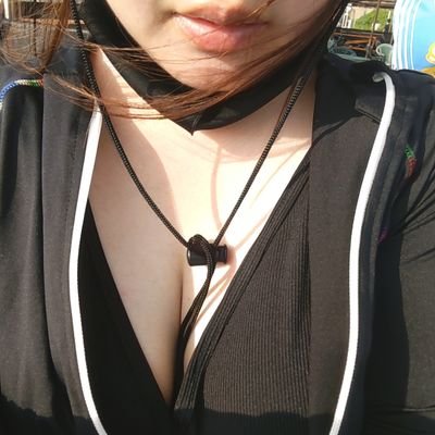 ぽっちゃりです。
お腹も二の腕もタプタプ、おしりは大きいです。 仕事に明け暮れる毎日。
子供は大切。
気軽にフォローリクエストどうぞ✨
0824♡彼との日常からエチなことまで…
裏垢
ぽっちゃり
リスト⇒https://t.co/wboBRQn55w