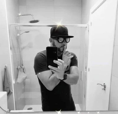 glladiador1's profile picture. 