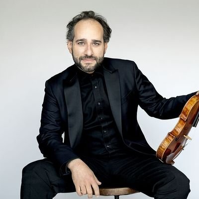 Official account of the Venezuelan-Italian violinist-conductor